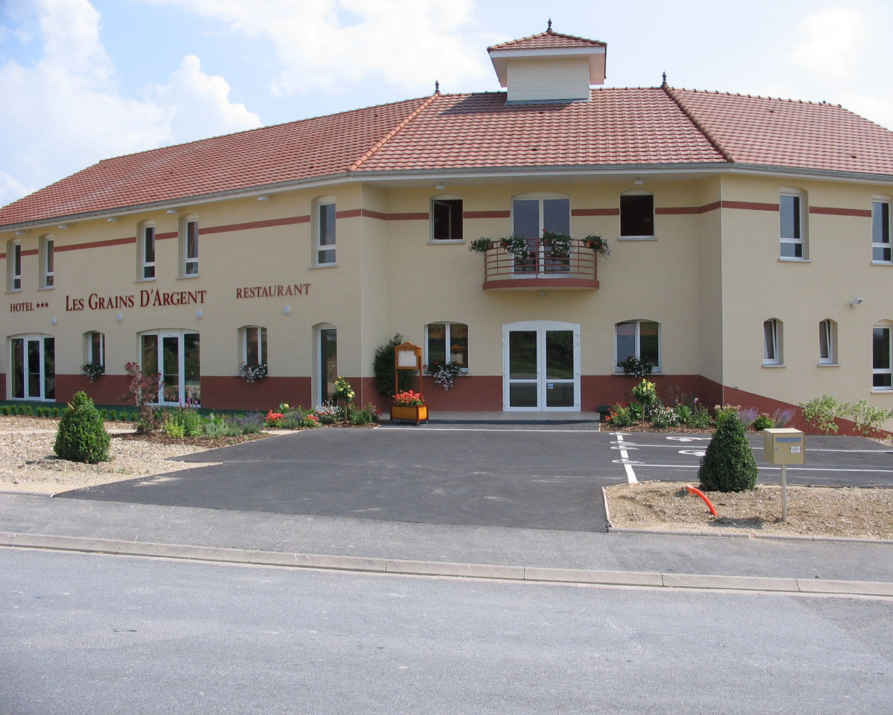 Hotel Restaurant Les Grains D'Argent Dizy - Epernay Экстерьер фото